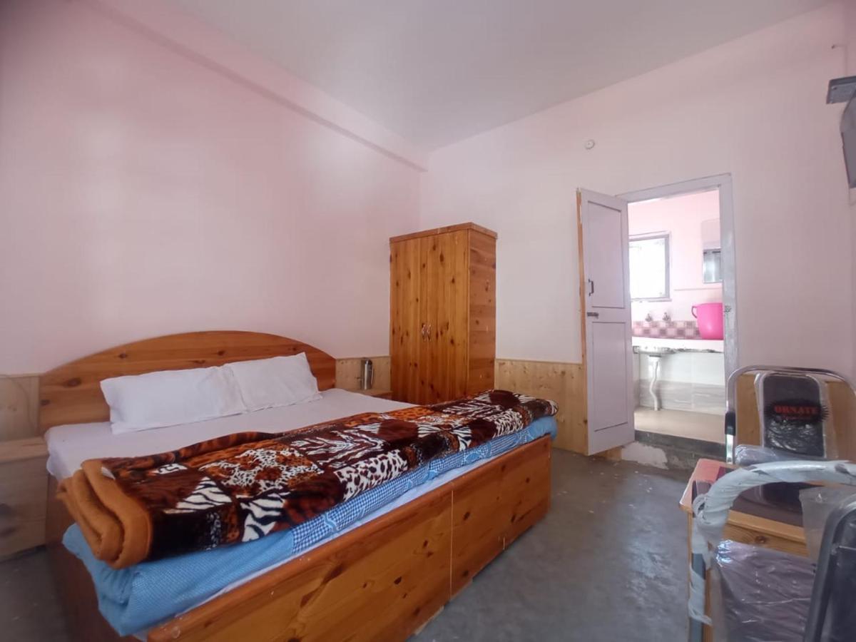 Snow Oak Guest House กาซอล ภายนอก รูปภาพ