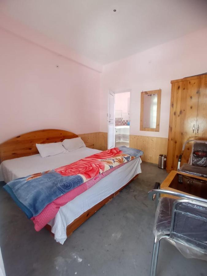 Snow Oak Guest House กาซอล ภายนอก รูปภาพ